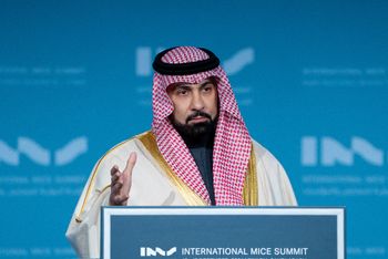  His Excellency Fahd Al-Rasheed