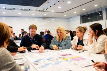 Delegates solve a problem at EMEC Turkey.