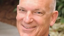 Former Loews CEO Kinsell Dies at 71