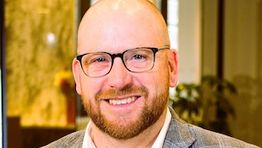 Sales Vet Hook to Take FCM Canada Reins
