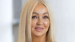 Jami Stapelmann Connects the Business to Deliver Value for Estee Lauder's Mature Travel Program