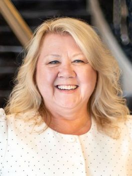 Moderna's Steinke Uses AI to Think Differently