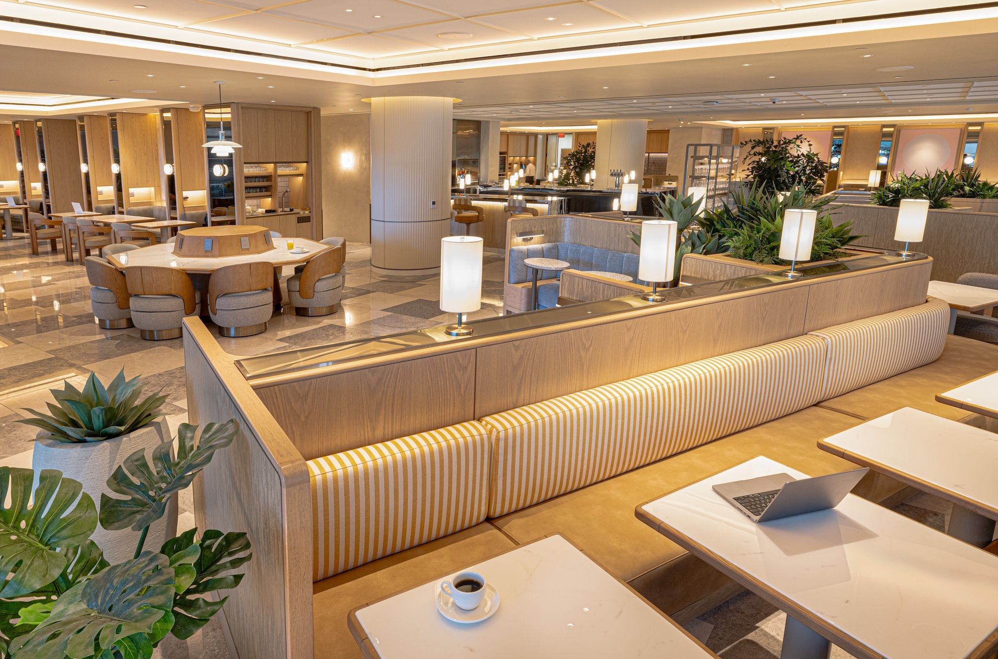Korean Air LAX Lounge
