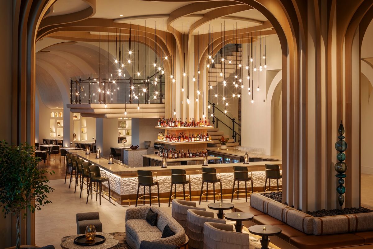 Hilton Leads BTN's Buyer Rankings of Traditional Hotel Brands
