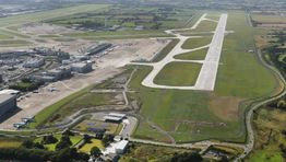 Dublin airport opens new €320m runway for flights