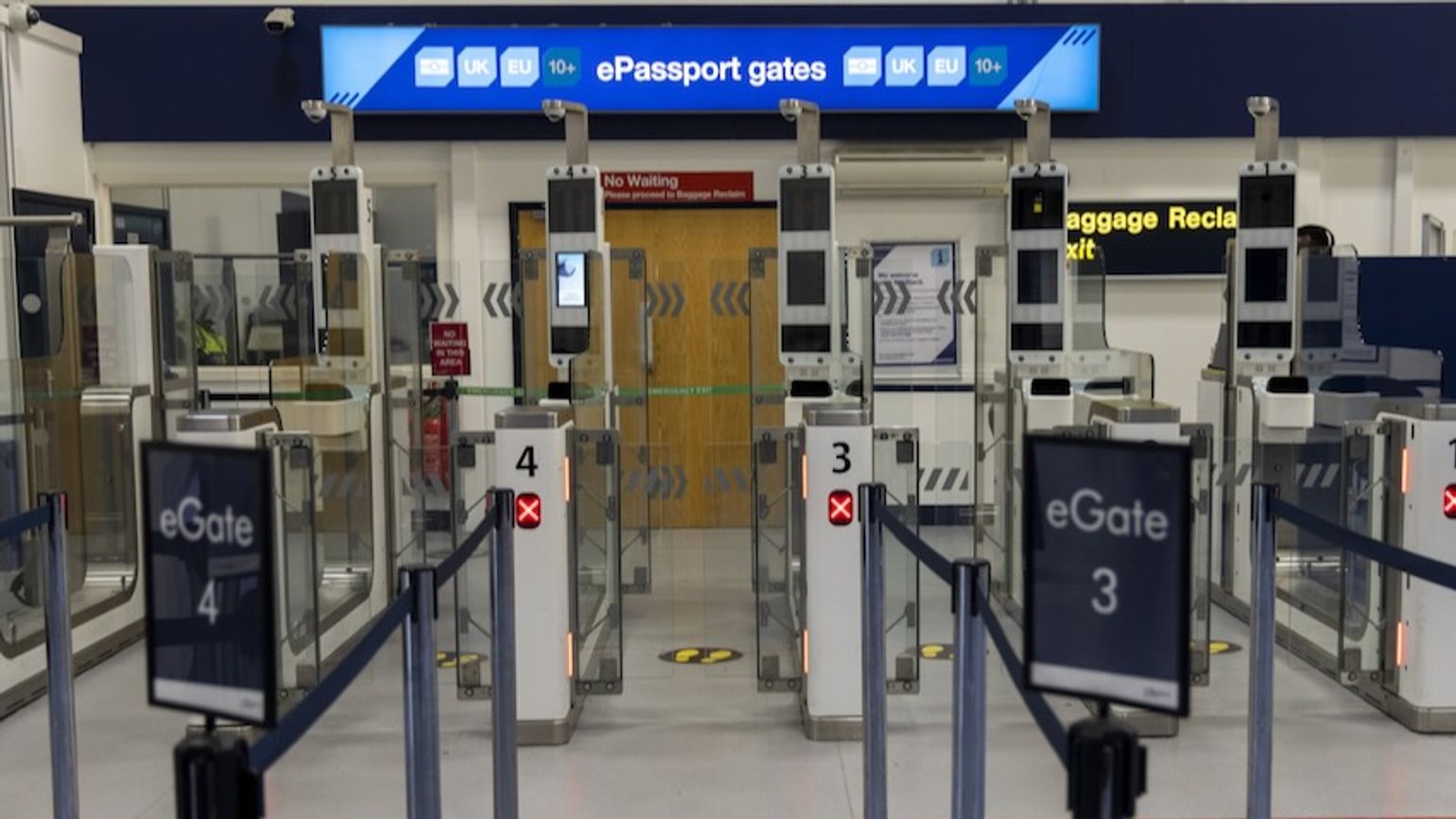 East Midlands Airport eGates