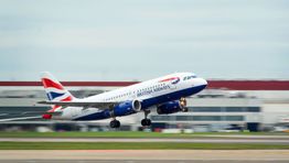 Qatar Airways boosts IAG stake