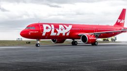 Play to launch first routes from UK to Canada