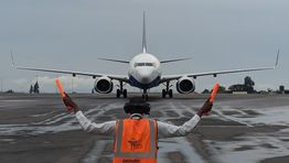 RwandAir expands fleet with new Boeing 737 aircraft