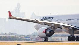 Qantas starts non-stop flights between Paris and Perth