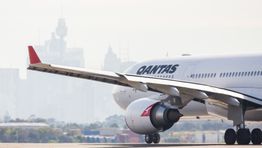 Qantas A330