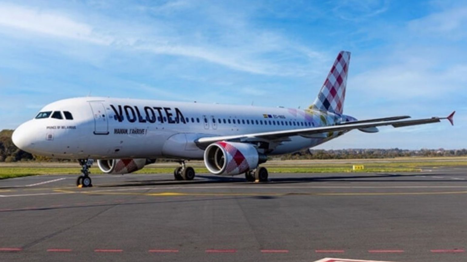 Volotea_aircraft_2