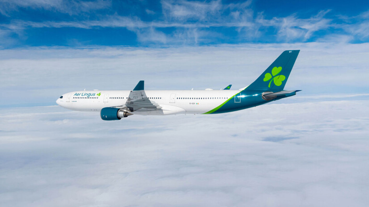 Aer Lingus plane in flight