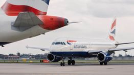 British Airways ground staff to be balloted on strike action
