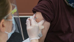 Domestic US travel recommendations loosened for the fully vaccinated