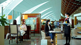 Emirates to reopen lounges with contactless food ordering