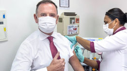 Etihad claims 100% vaccination first