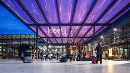 CAA tells Heathrow to reduce passenger charges