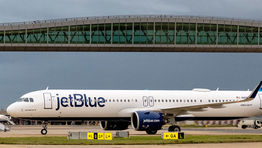 JetBlue’s inaugural JFK-Gatwick service lands