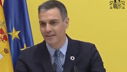Spain opens borders to the UK and the vaccinated