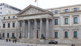 Spain extends ban on UK flights until 2 February