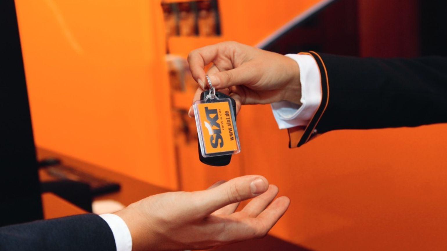Sixt posts Q1 loss despite “strong” demand in US and Europe