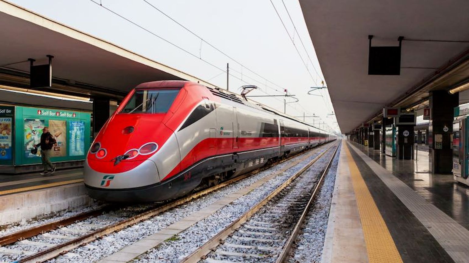 Trenitalia connections to Rome Airport