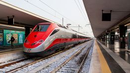 Travel in Italy disrupted by new rail and airport strikes