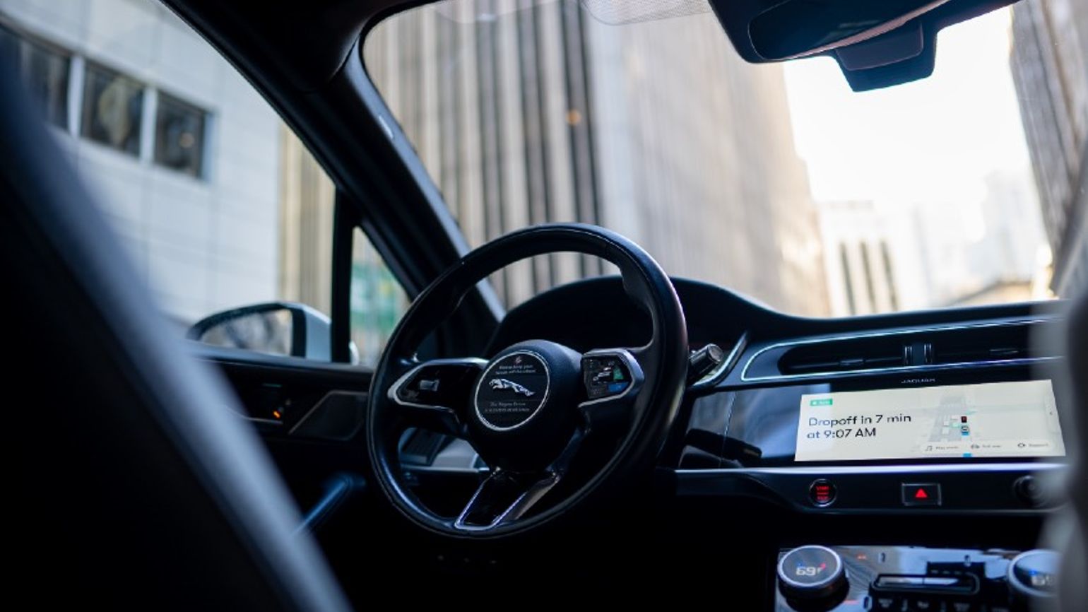 Waymo set to bring autonomous rides to London in 2026