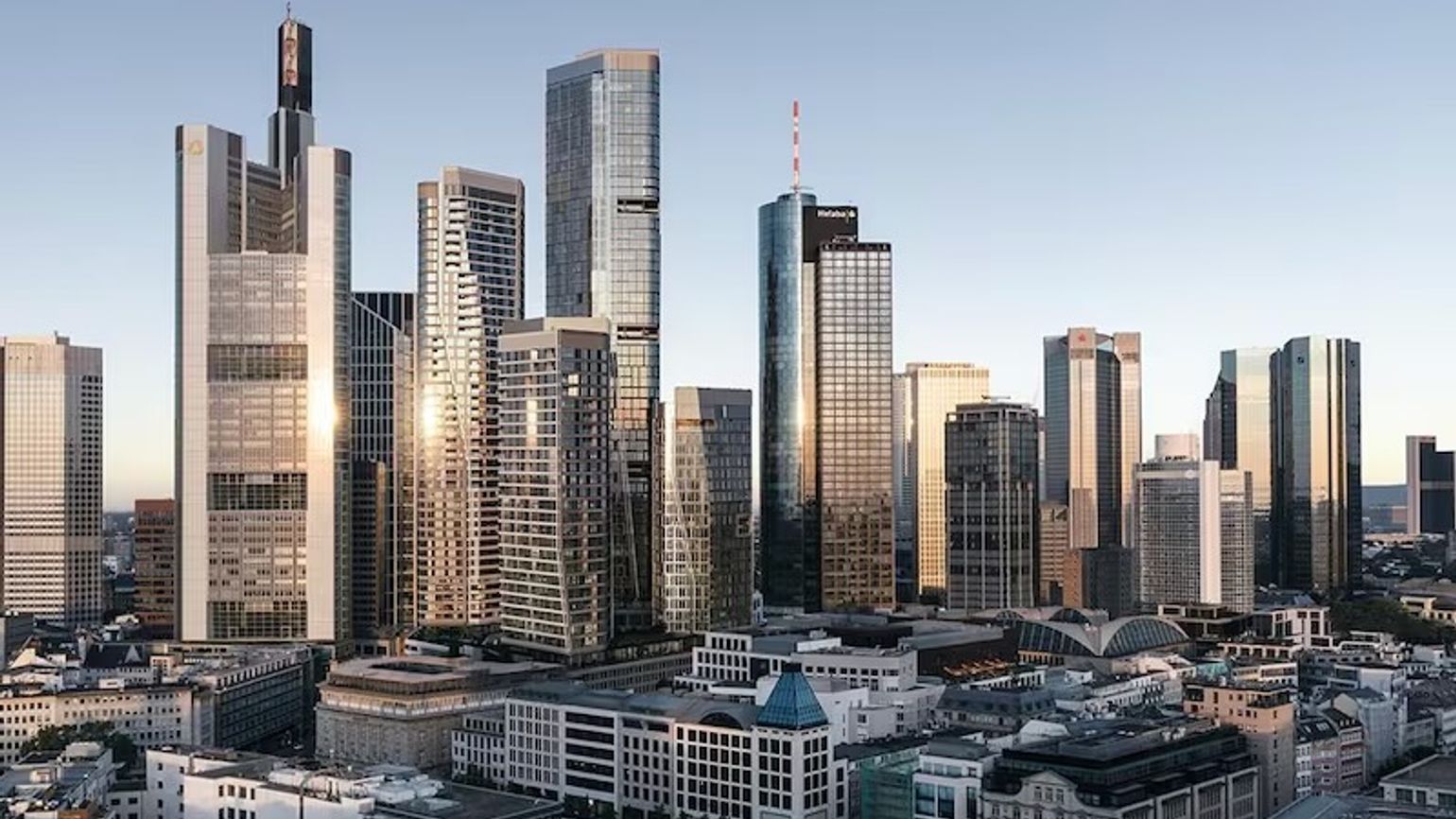 Four Frankfurt 