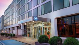 Hilton buoyed by increased business travel and meetings demand