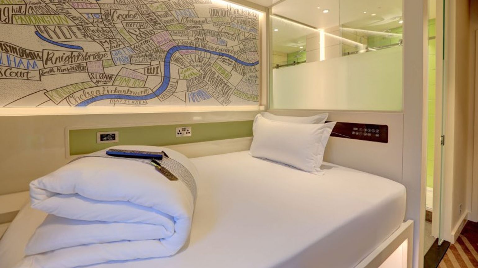 Hub by Premier Inn room
