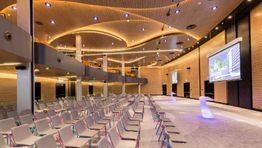 Radisson expands booking for meeting and event venues