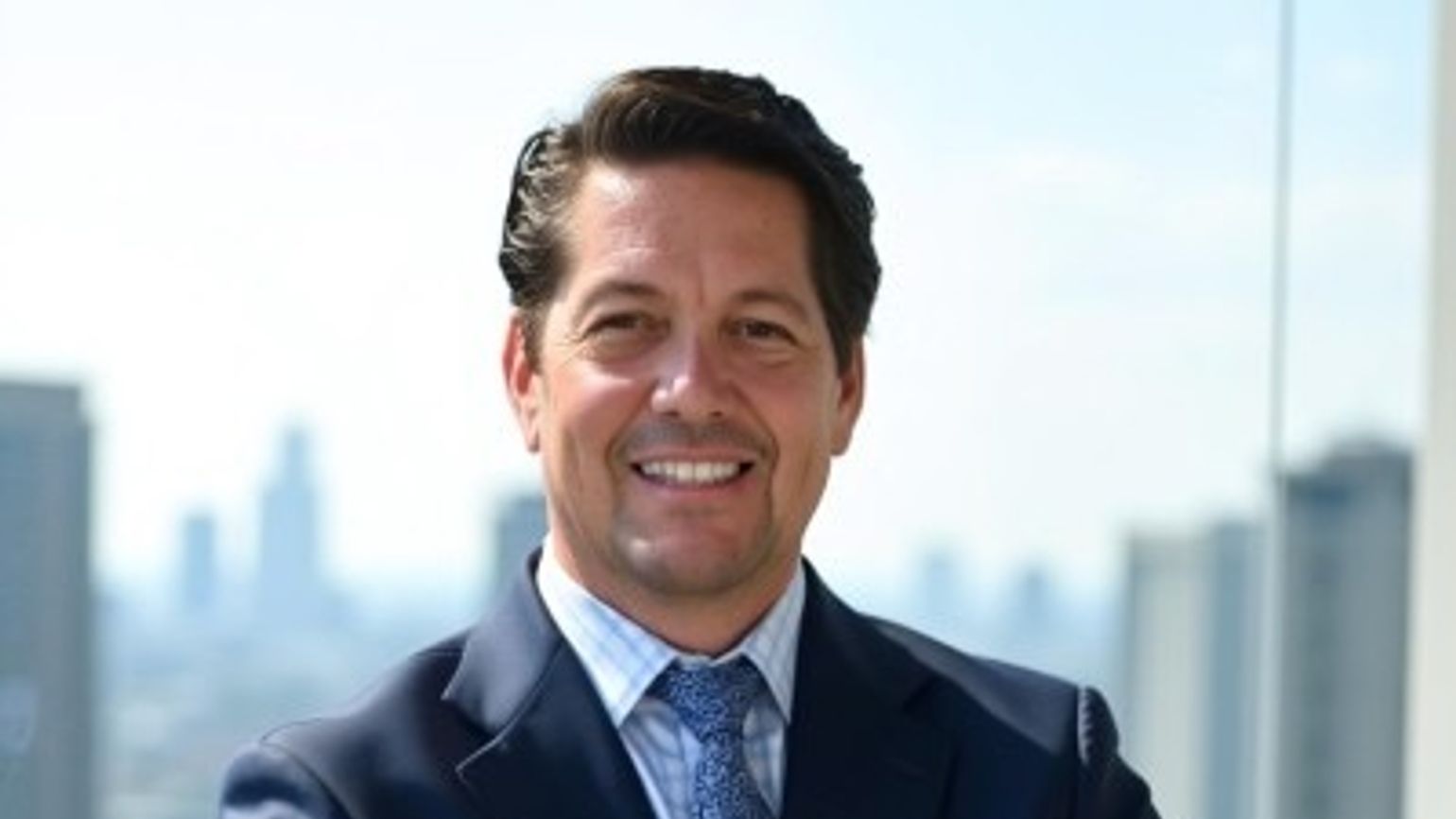 Phil Leonard Altovita main