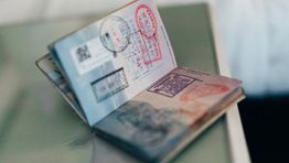 Deel and WorkFlex launch business travel immigration compliance service
