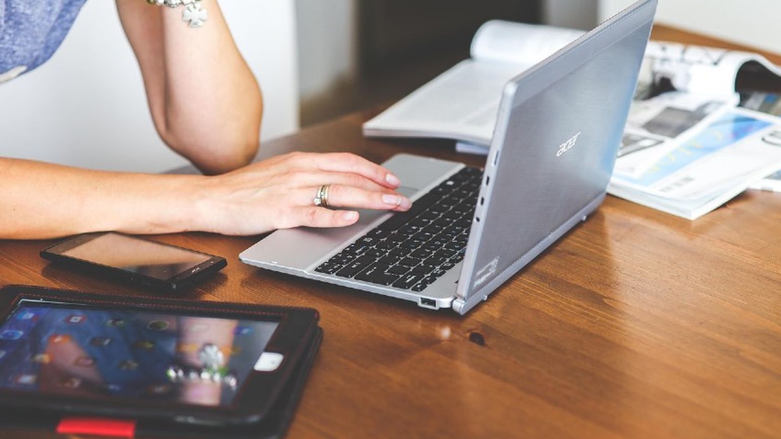 Laptop tech Pixabay Karolina Grabowska
