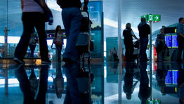 Intercontinental airfares falling but hotel rates continue to rise, says Advito