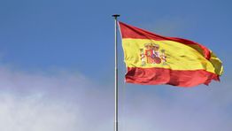 Spain lifts border restrictions