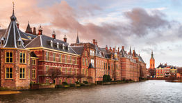 Netherlands government appoints business travel partners