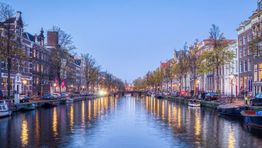 Amsterdam and New York remain top business travel cities