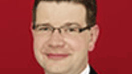 Air Berlin raises â‚¬125m