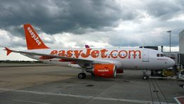Strike forces Easyjet to cancel France flights