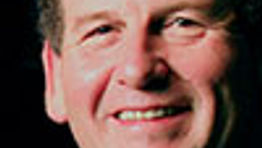 IHG boss steps down