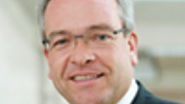 Stefan Lauer Stefan Lauer