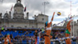 Hotels' overpricing prompts Olympic late sales rate dip