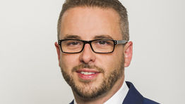 Cathay Pacific appoints head of sales and marketing Cathay Pacific appoints head of sales and marketing