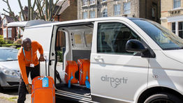 Easyjet partners with Airportr