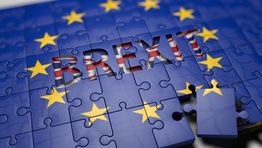 Grayling confirms flights will continue in no-deal Brexit
