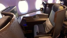 China Airlines returns to the UK