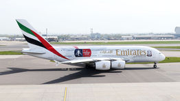 Emirates unveils FA Cup themed A380